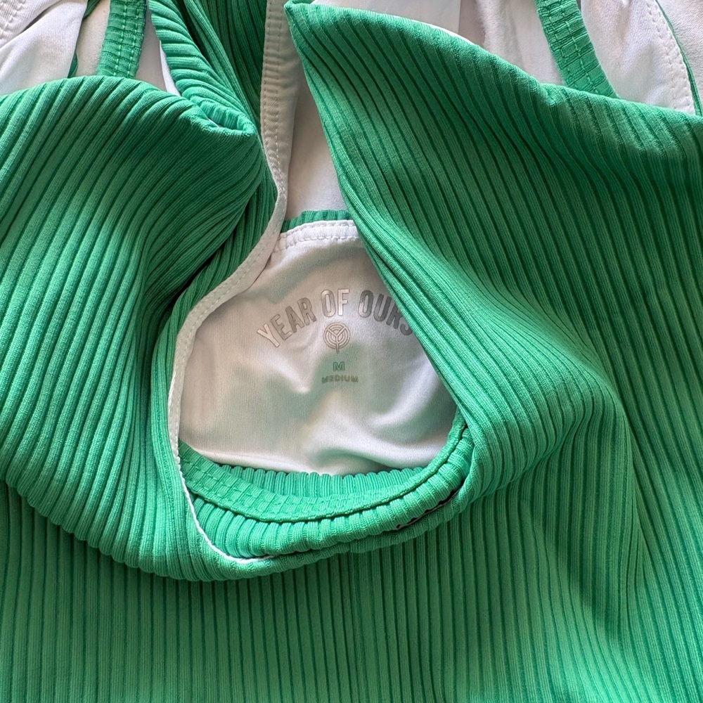 Year of Ours Green Ribbed Active Set - Sports Bra & Leggings - Picture 5 of 6